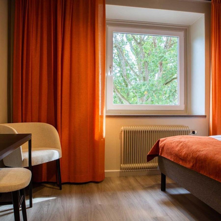 Hotel Hehrne Koek & Konferens Vänersborg Extérieur photo